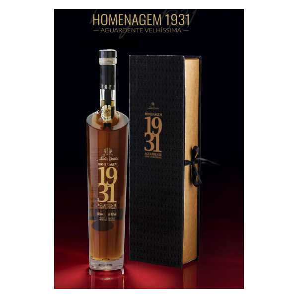 Aguardente Velhissima Homenagem