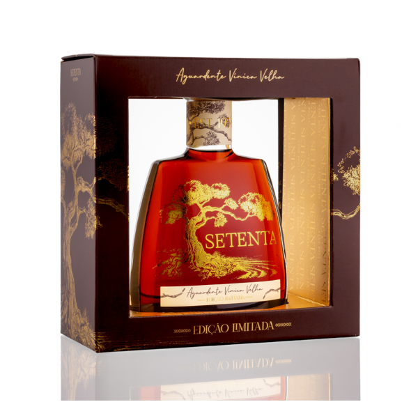 Setenta  Aguardente Velha